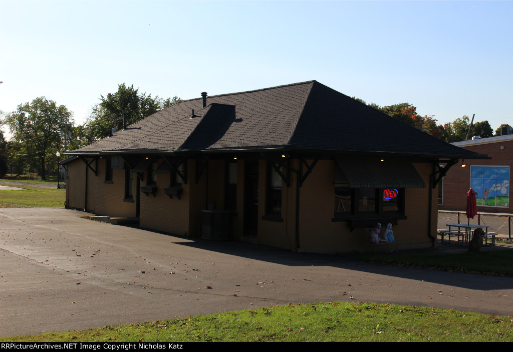 Laingsburg MC Depot